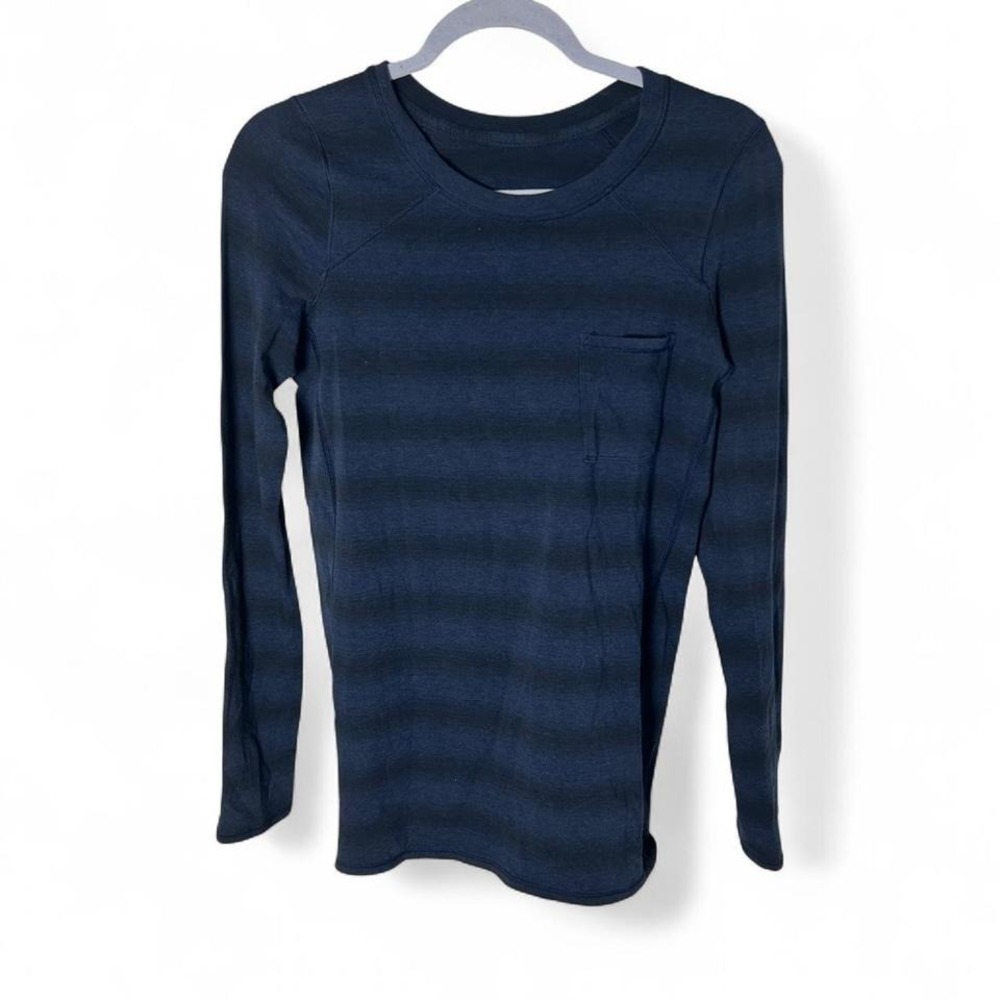 Lululemon‎ Blue Black Capilene Stripe Inkwell Find Your Zen Long Sleeve Top 6